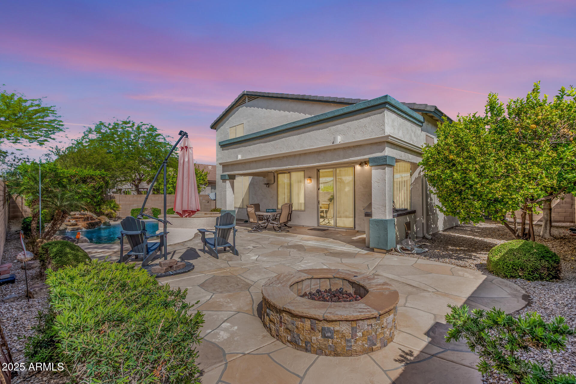 1635 W WINDSONG Drive