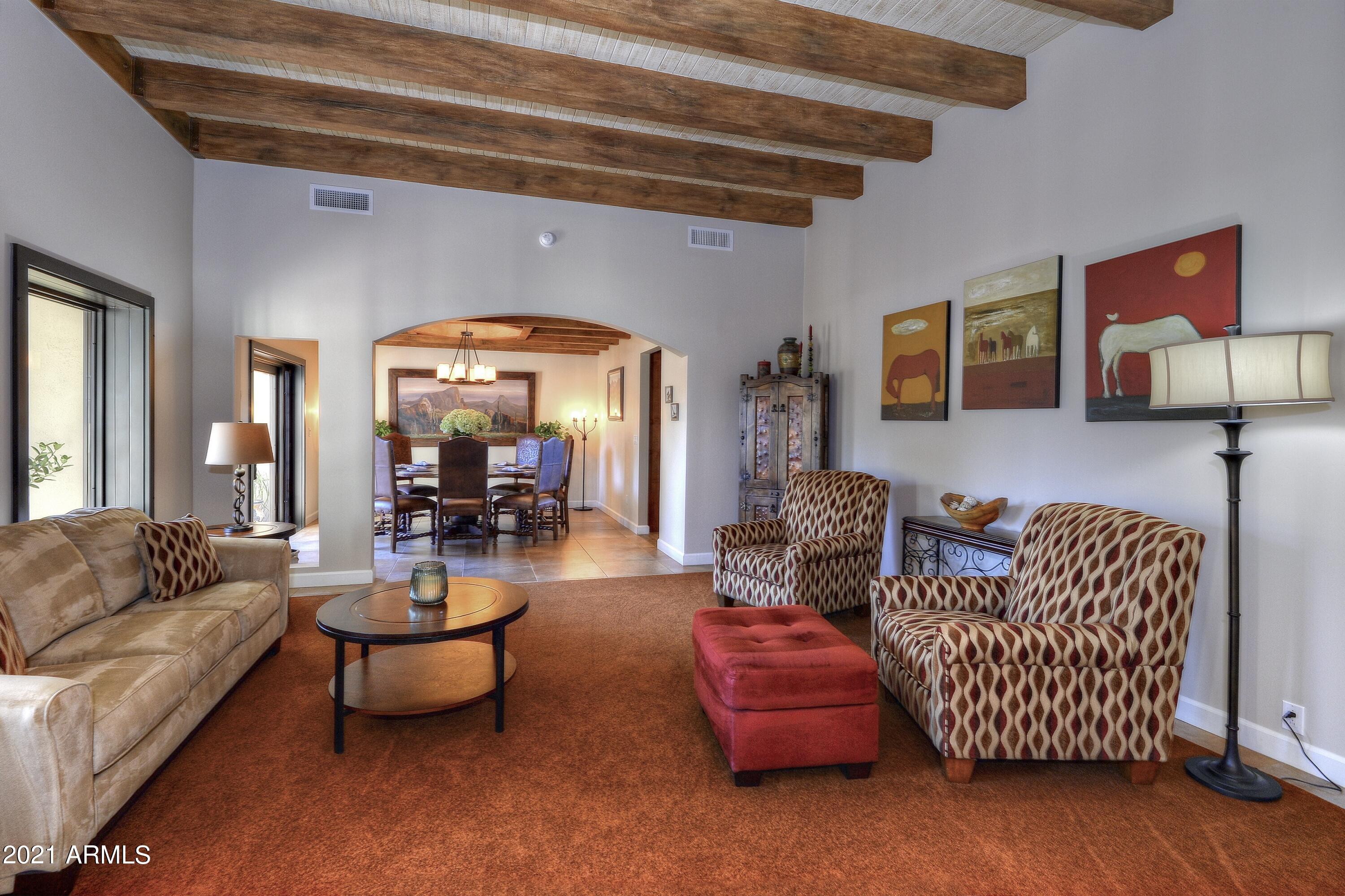 PALO VIENTO 1 - Residential