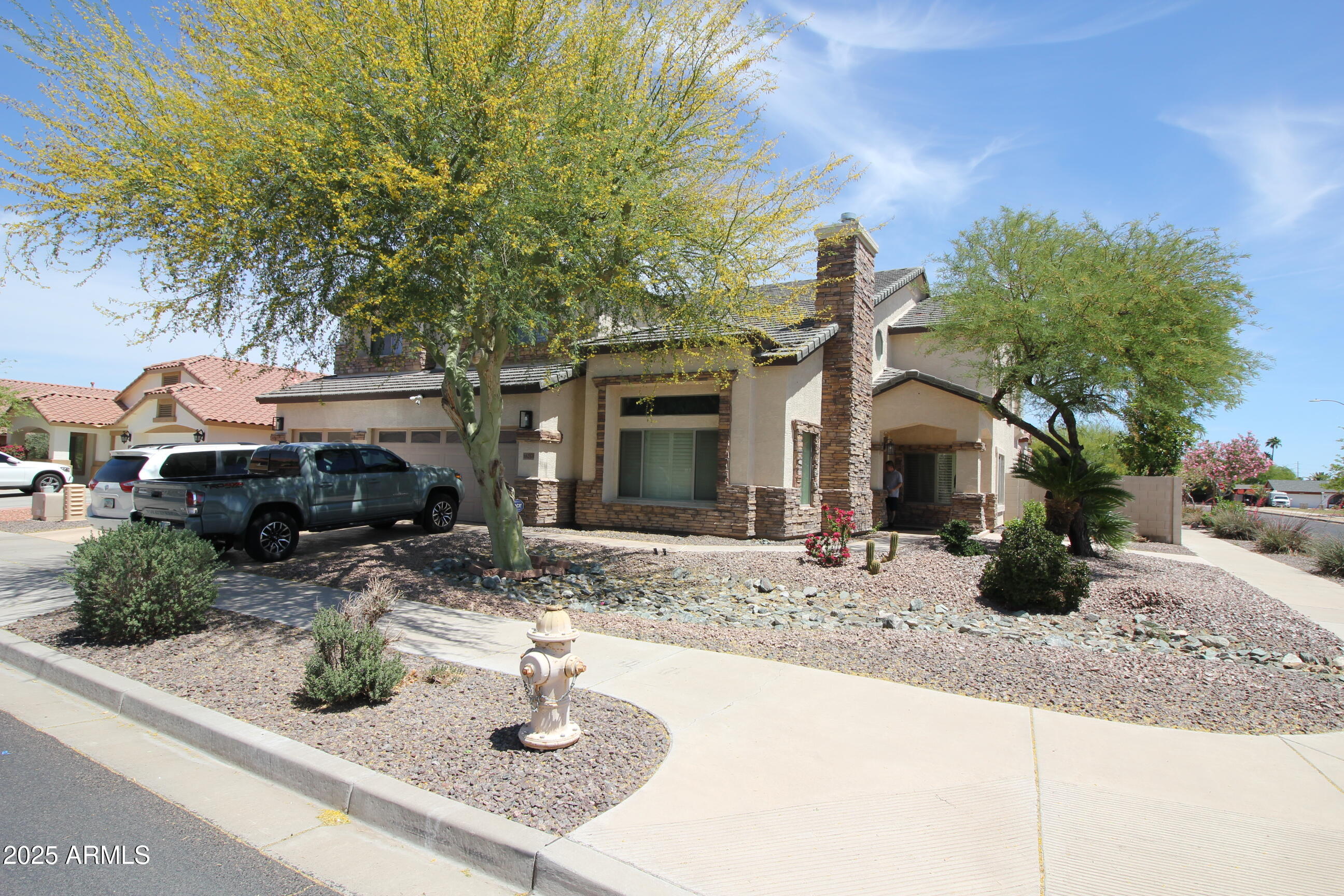 Search Homes 2 16233 N 32ND Avenue