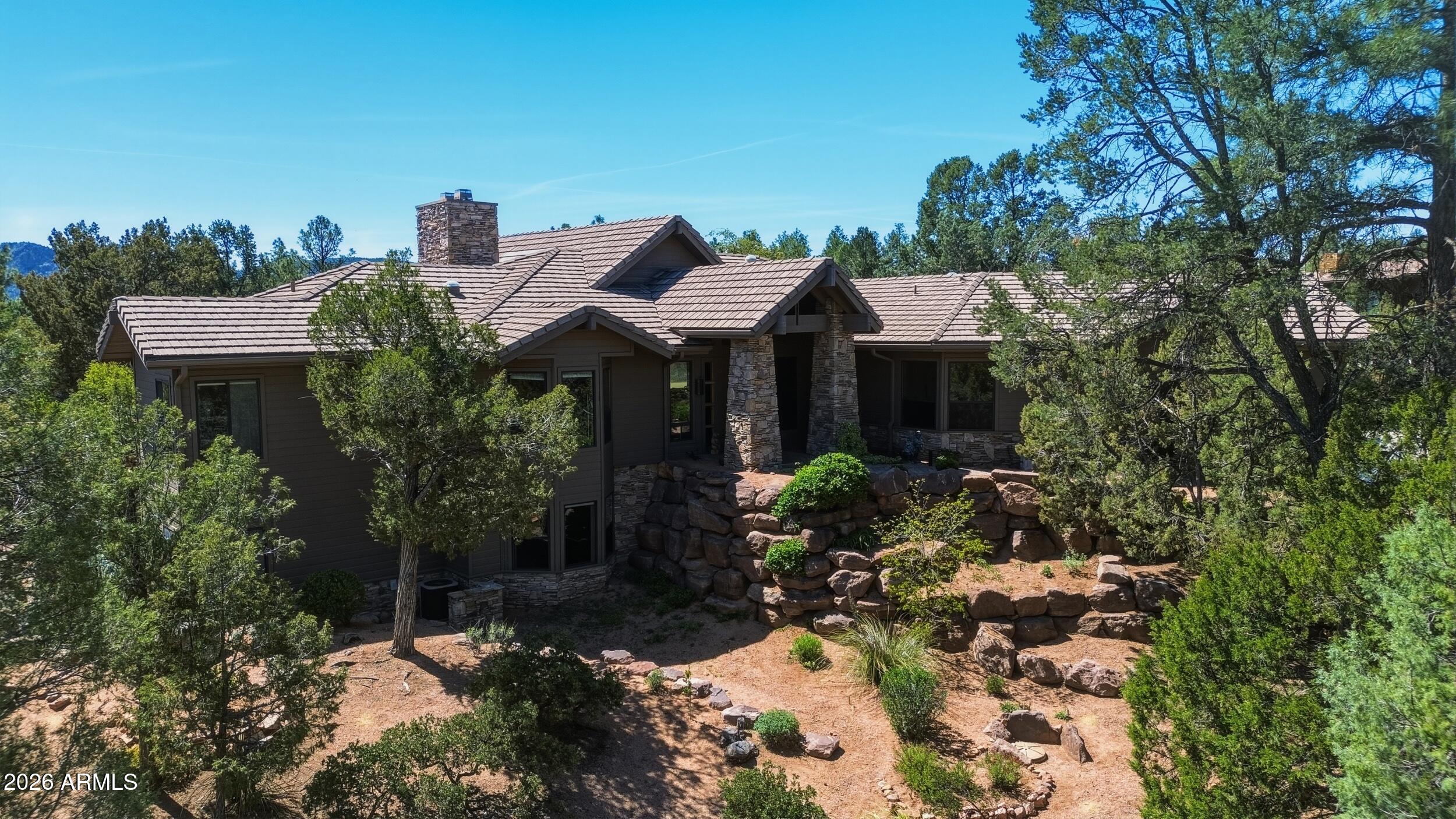 3101 E Mayfield --