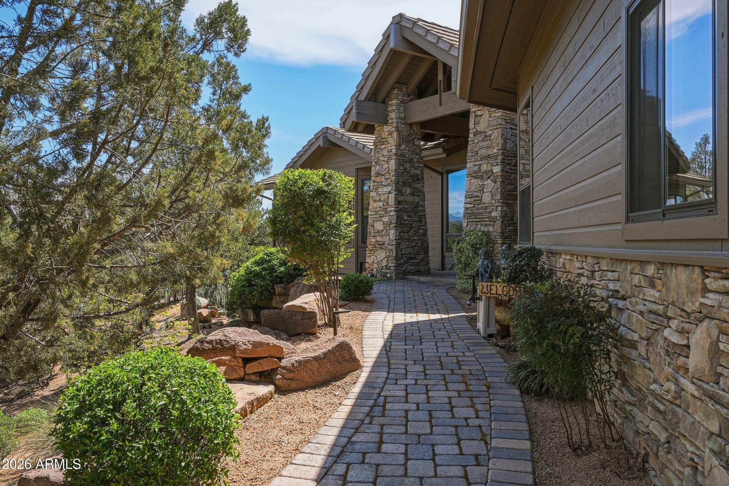 3101 E Mayfield --