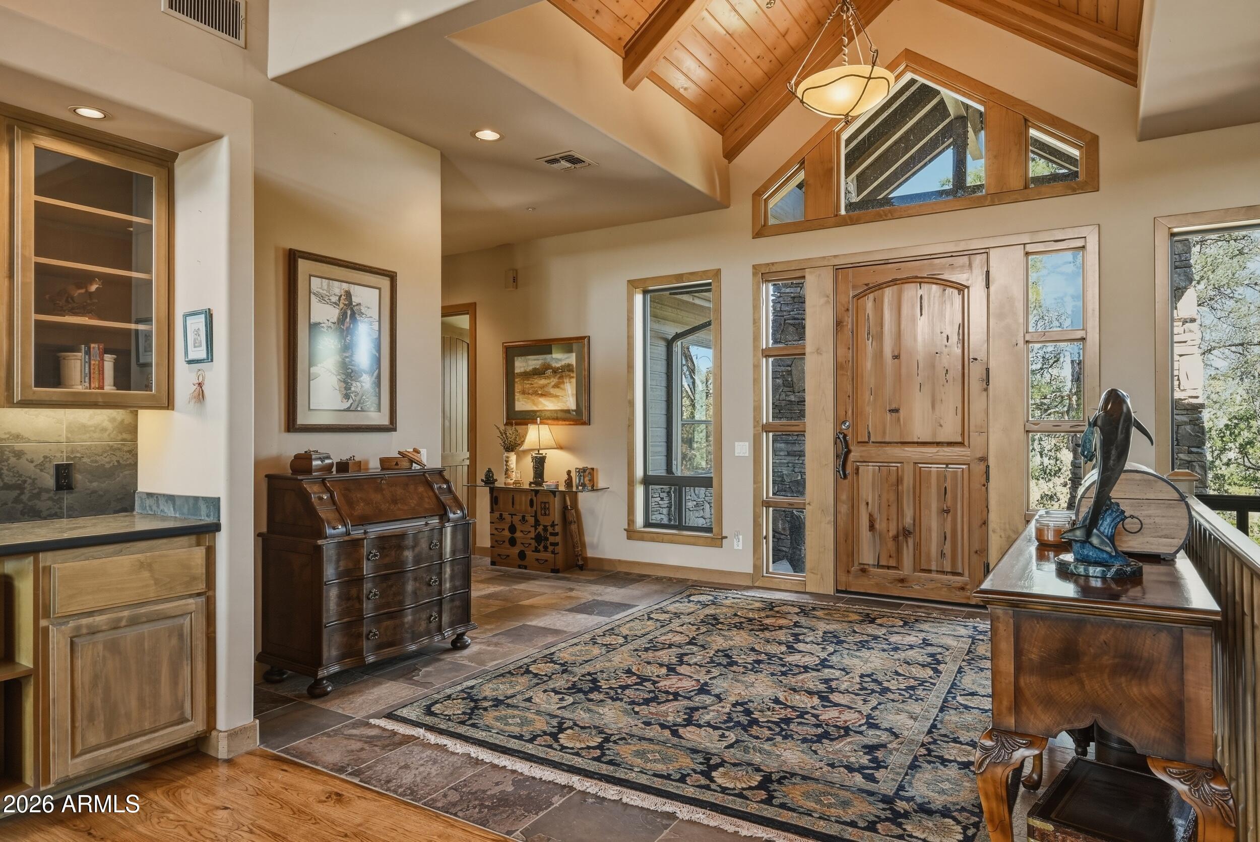 3101 E Mayfield --
