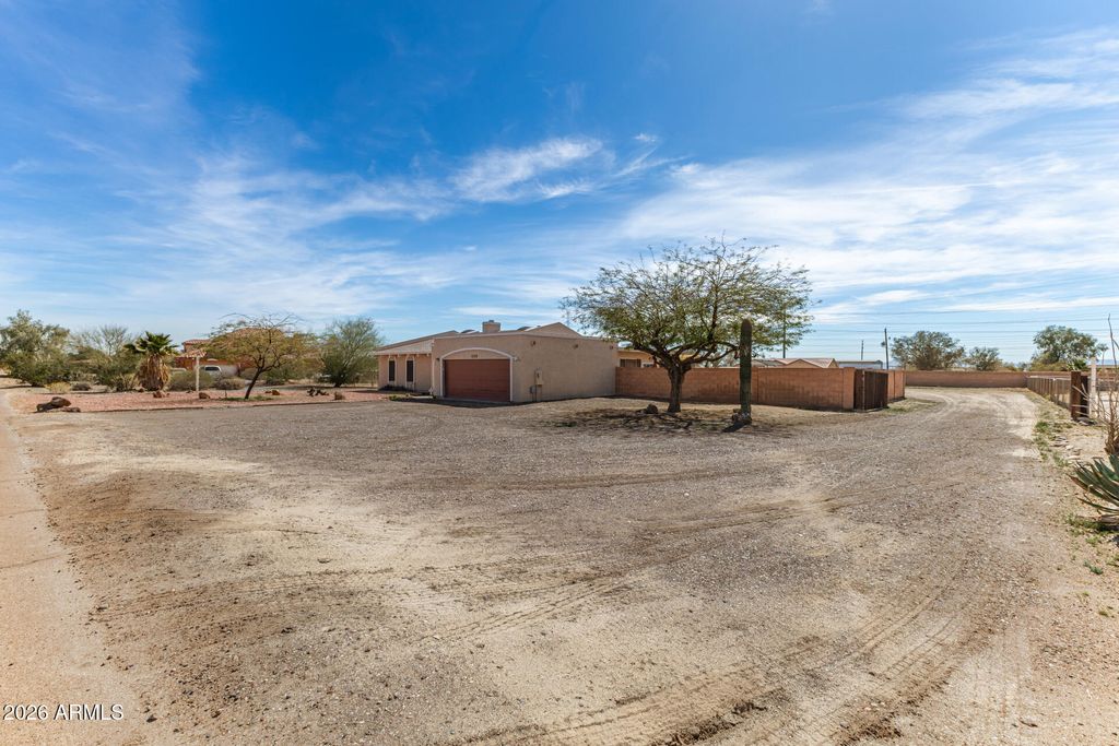 Photo of 22627 W Magnolia Street, Buckeye, AZ 85326 (MLS # 6990965)