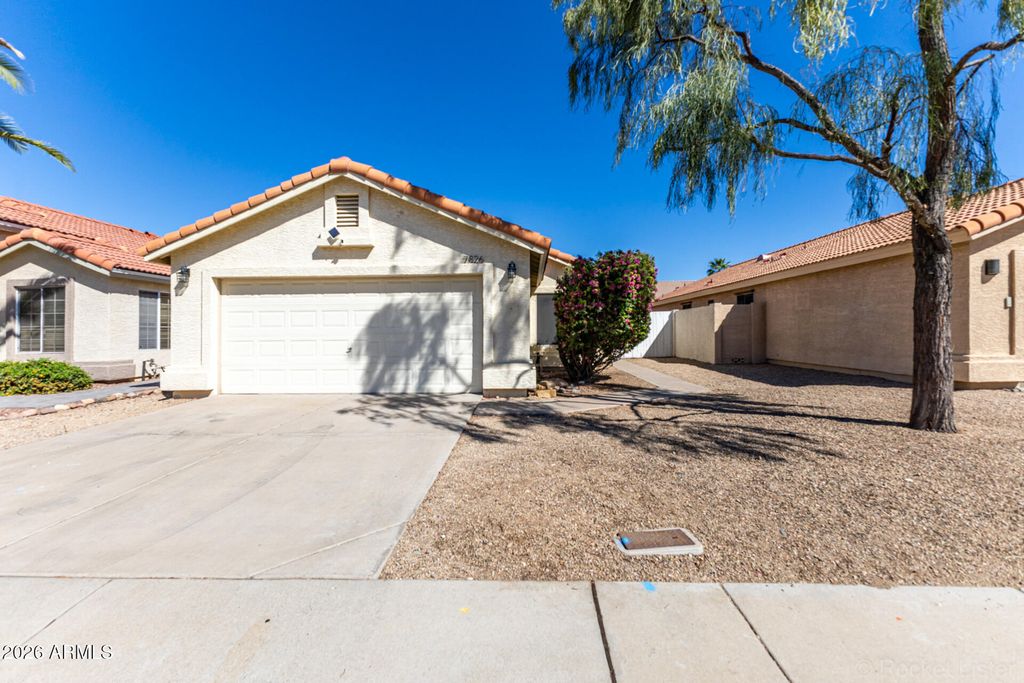 Photo of 7826 W Mcrae Way, Glendale, AZ 85308 (MLS # 6999214)