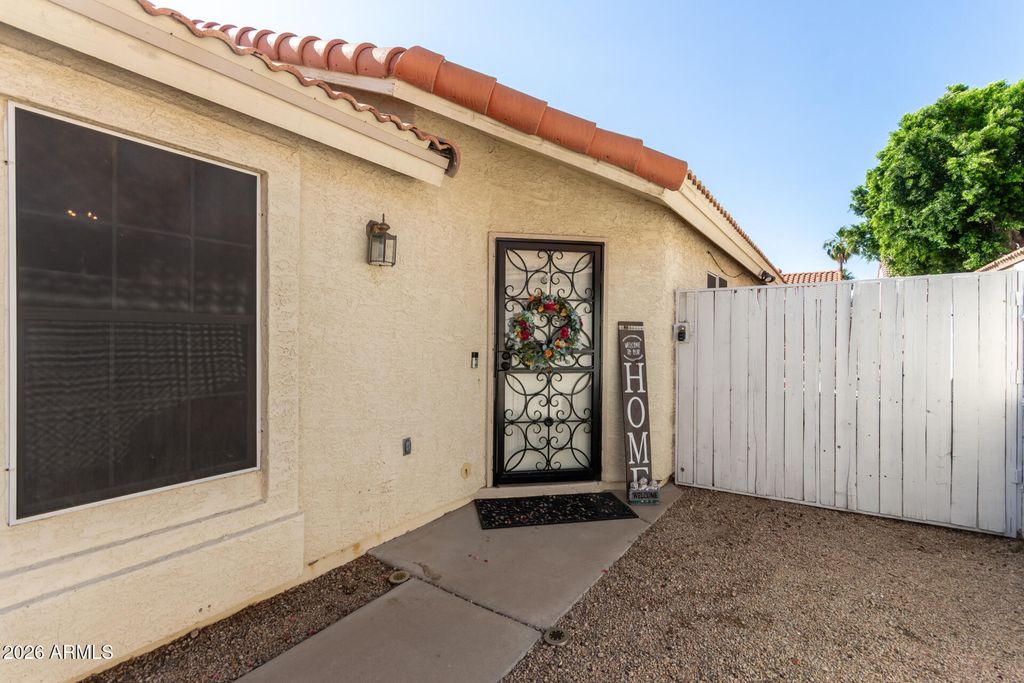 Photo of 7826 W Mcrae Way, Glendale, AZ 85308 (MLS # 6999214)