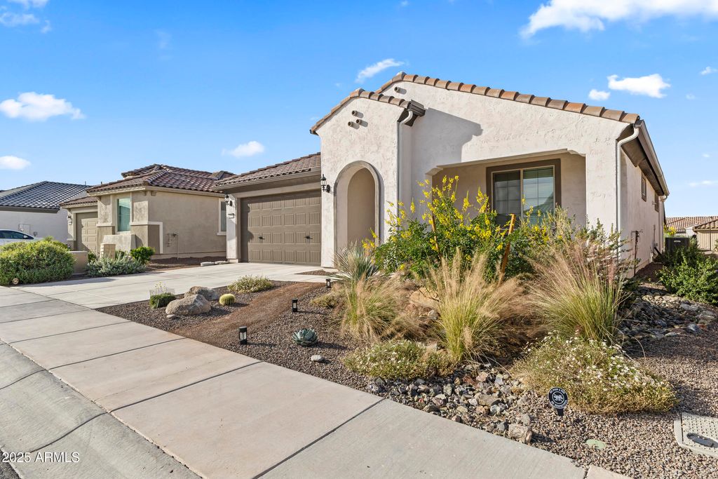 Photo of 19188 N 268th Drive, Buckeye, AZ 85396 (MLS # 6961490)