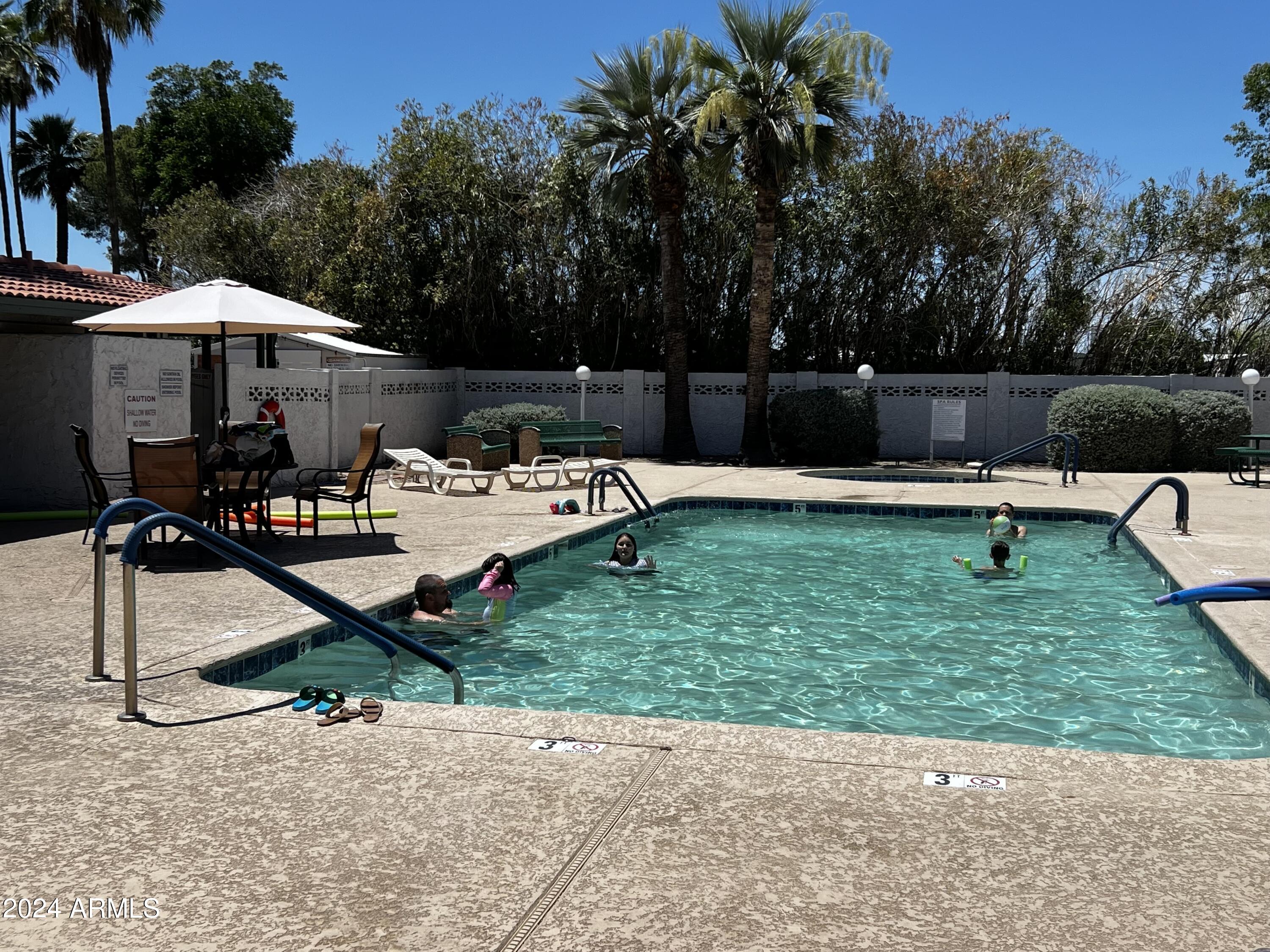 Friendly village of Orangewood - Residential