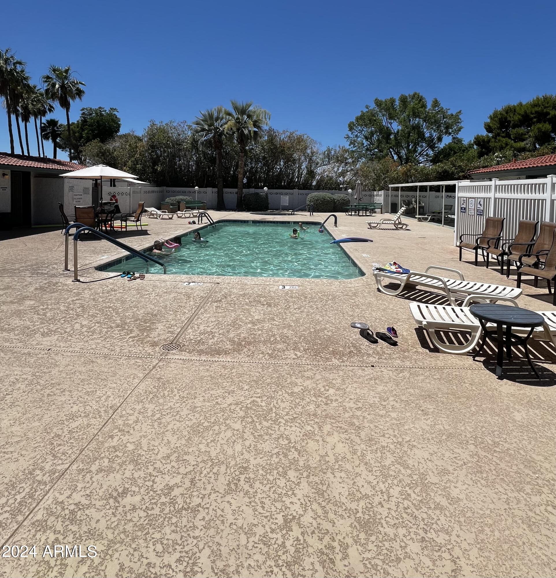 Friendly village of Orangewood - Residential