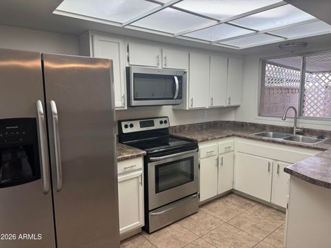 6733 N 44TH Avenue Glendale AZ 85301