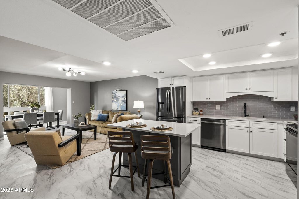 Photo of 7950 E Camelback Road #308, Scottsdale, AZ 85251 (MLS # 6976197)