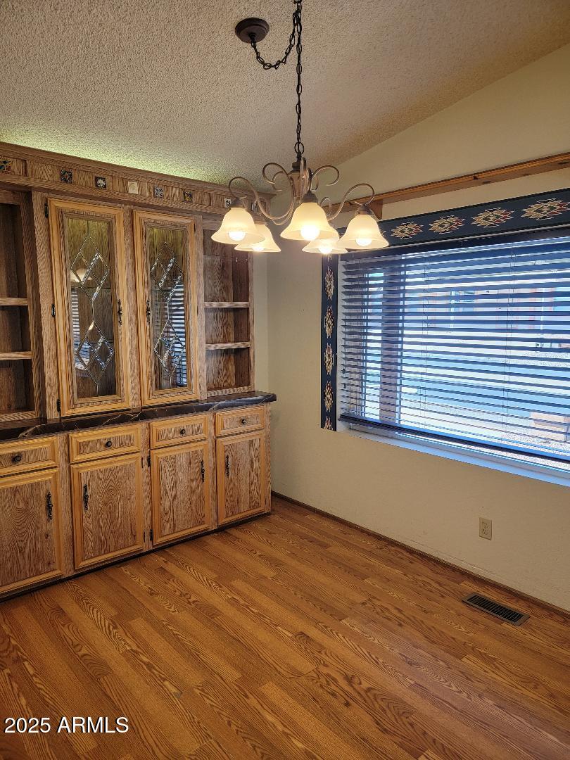 3927 N COLORADO Avenue