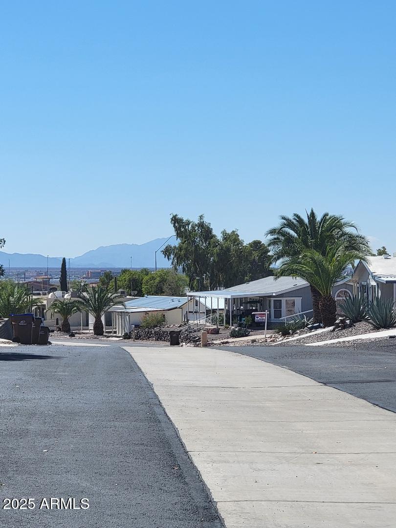 FLORENCE GARDENS - Residential