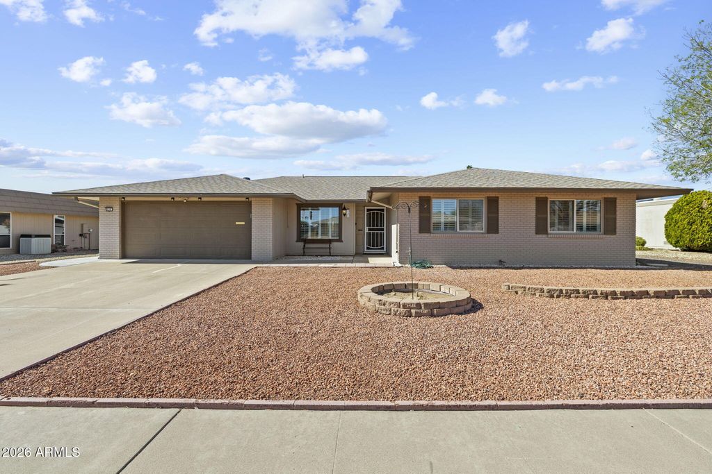 Photo of 9518 W Oakstone Drive, Sun City, AZ 85351 (MLS # 6997960)