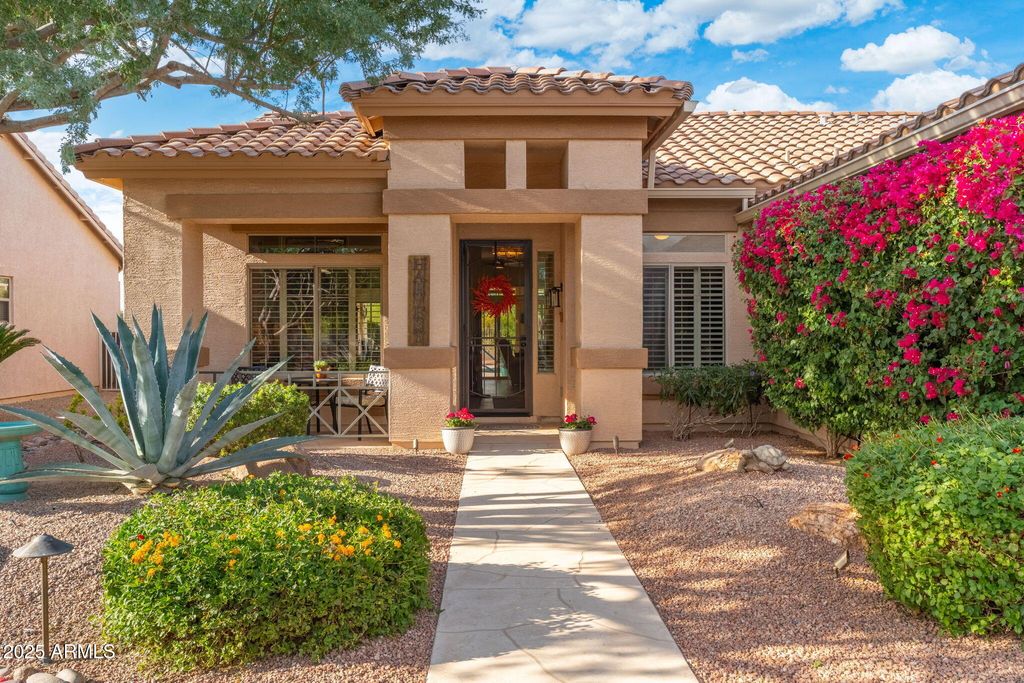 Photo of 4490 E Apricot Lane, Gilbert, AZ 85298 (MLS # 6949260)