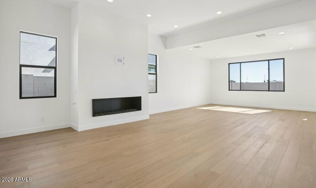 2331 E AQUARIUS Place