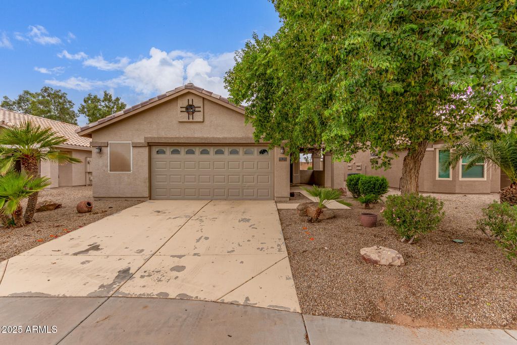 Photo of 3 S Seville Lane, Casa Grande, AZ 85194 (MLS # 6916018)