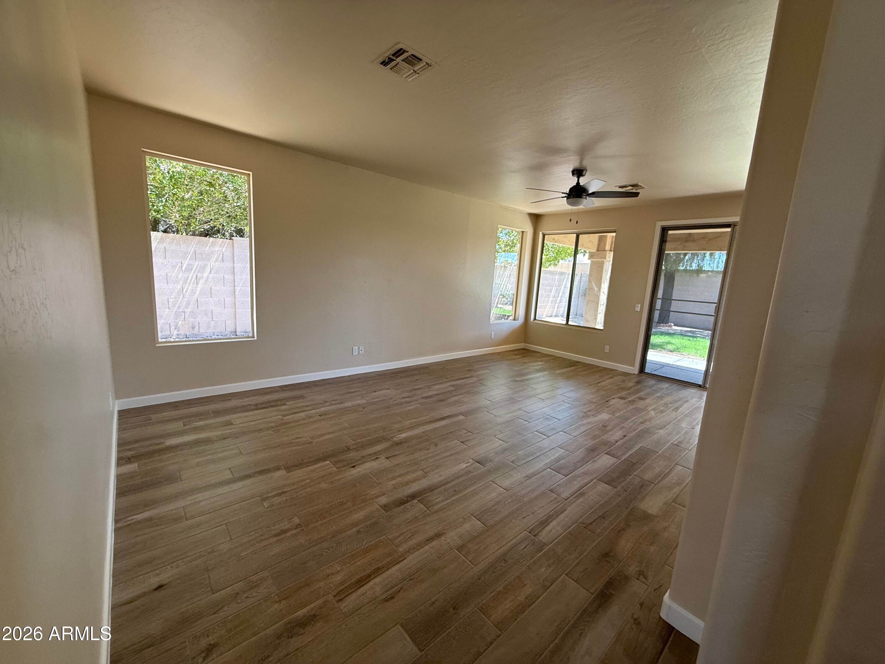 6223 W WIKIEUP Lane