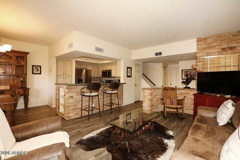9705 E Mountain View Road 1032