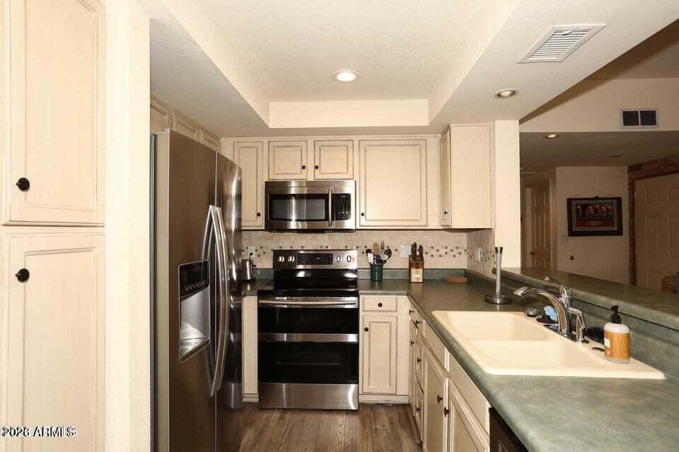 9705 E Mountain View Road 1032