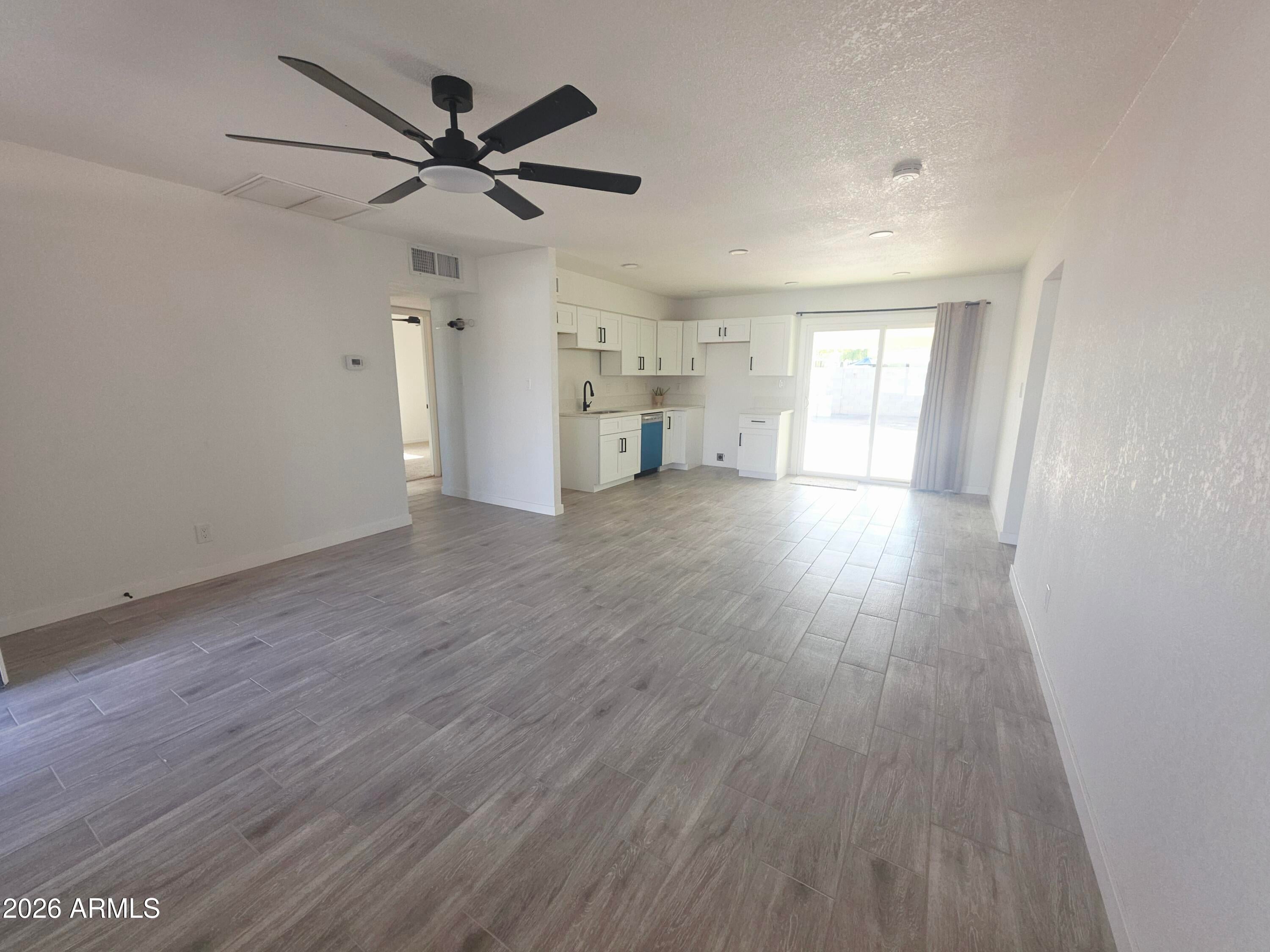 2516 N 47TH Drive