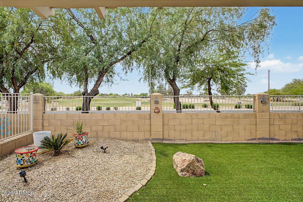 Photo of 115 S Birdie Way, Casa Grande, AZ 85194 (MLS # 7011198)