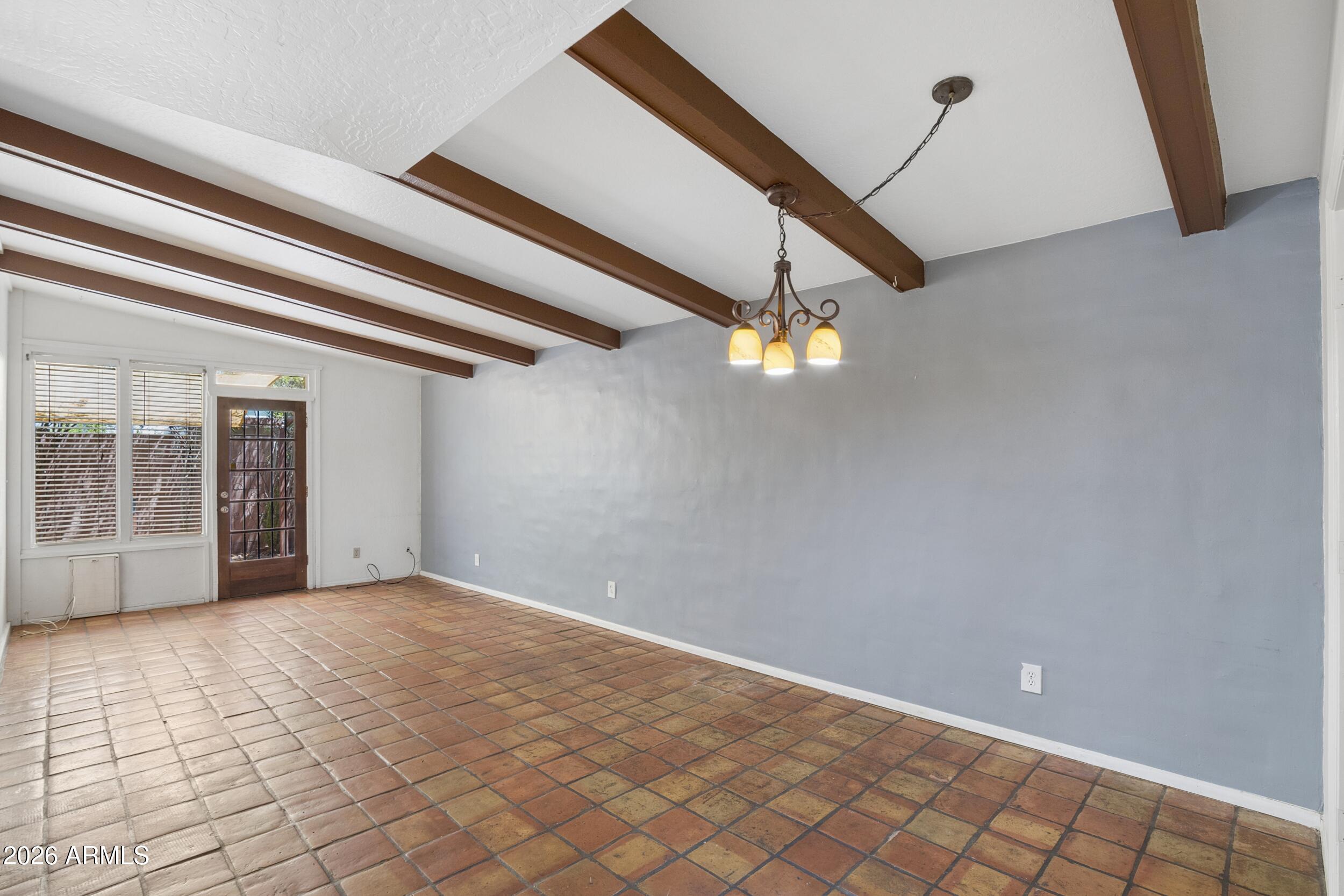4434 E HUBBELL Street 22