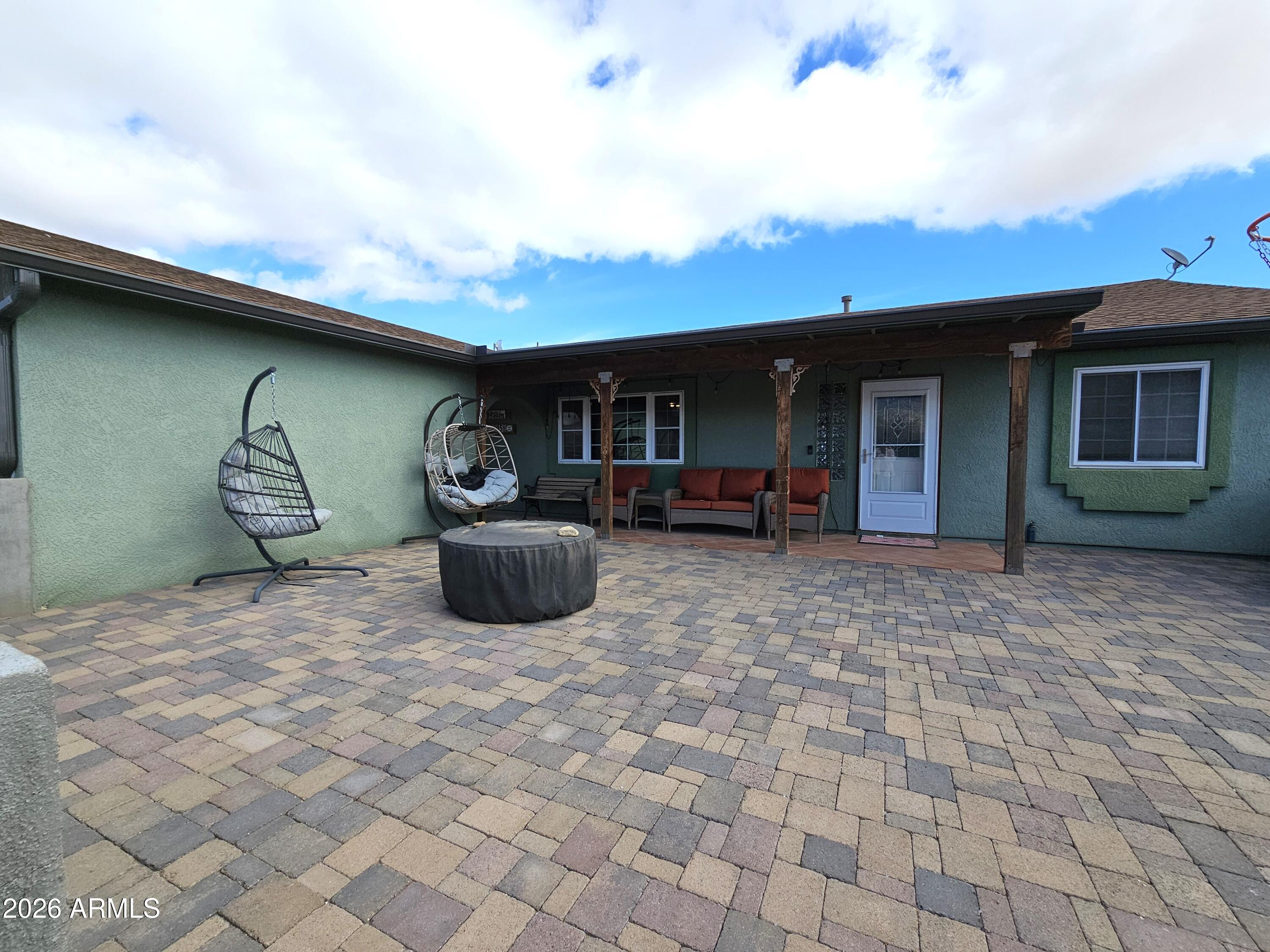 5705 S WILD ROSE Road