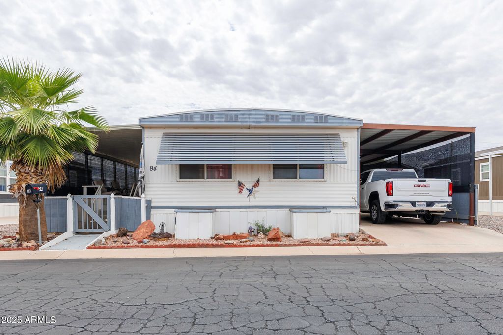 Photo of 426 W Cottonwood Lane #94, Casa Grande, AZ 85122 (MLS # 6923230)
