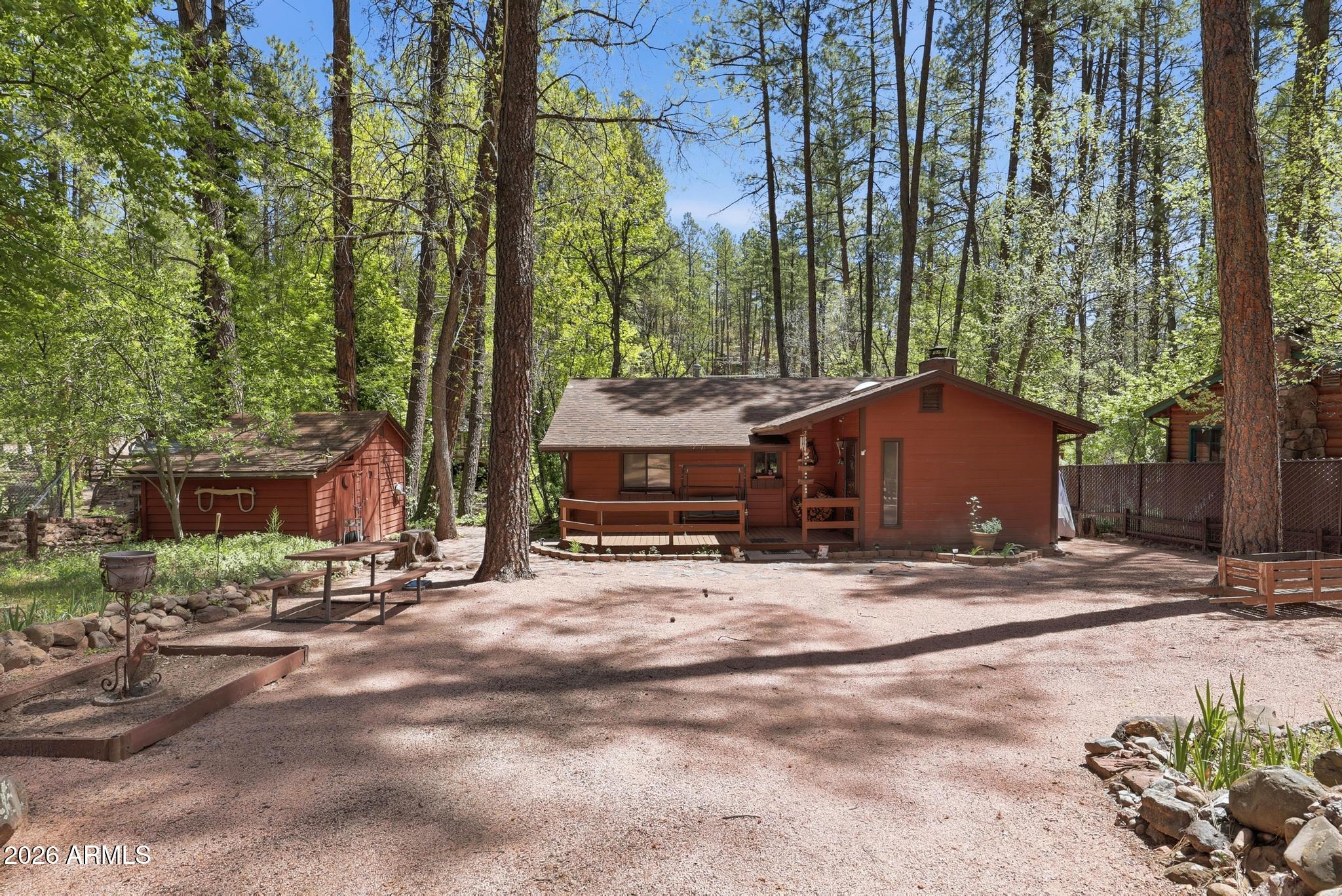 250 E Saddle Mountain Road