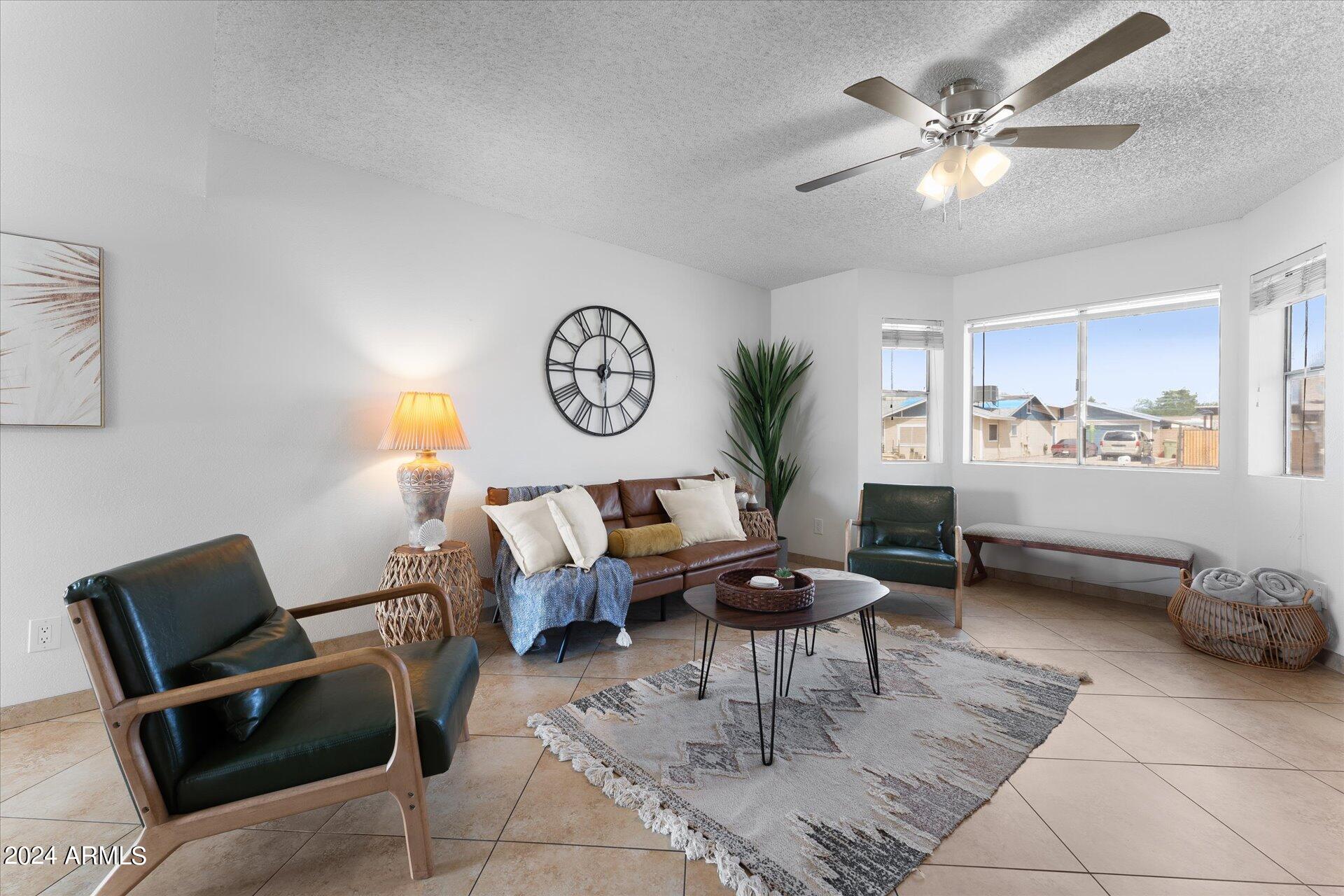 6109 W MARCONI Avenue