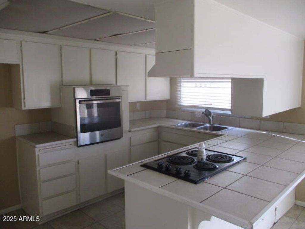 Photo of 4331 W Lamar Road, Glendale, AZ 85301 (MLS # 6951122)