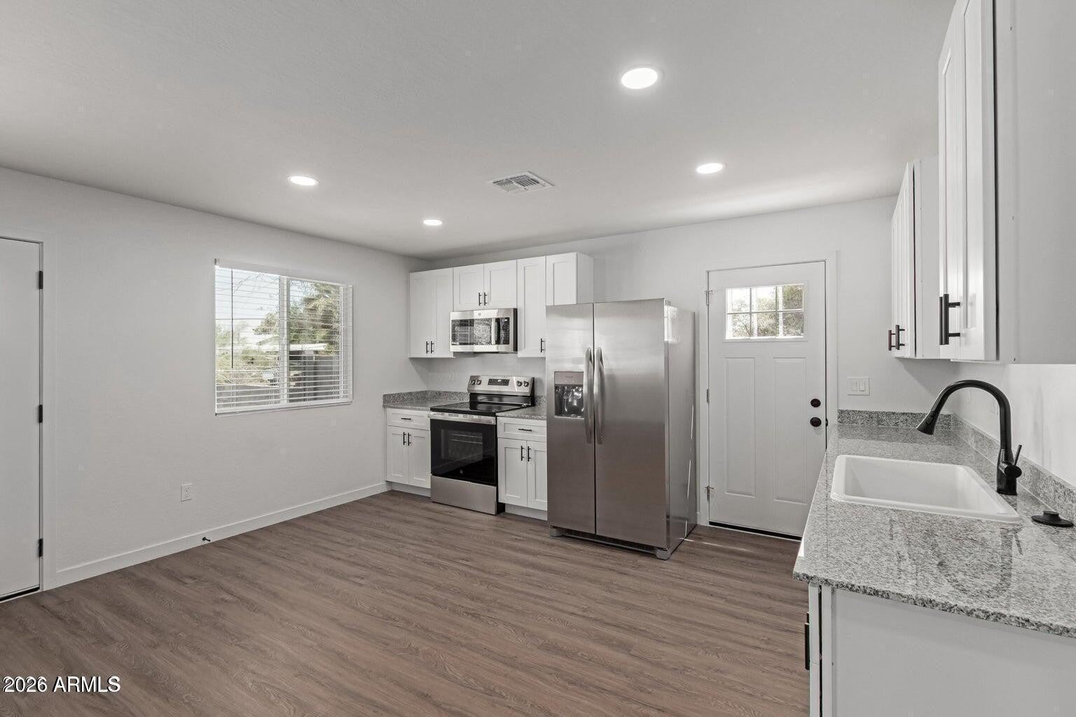 502 S Crismon Road 1