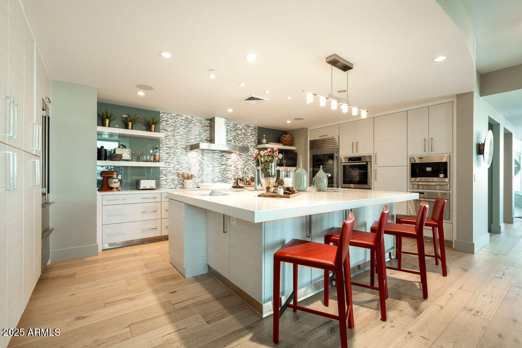 140 E RIO SALADO Parkway 1205