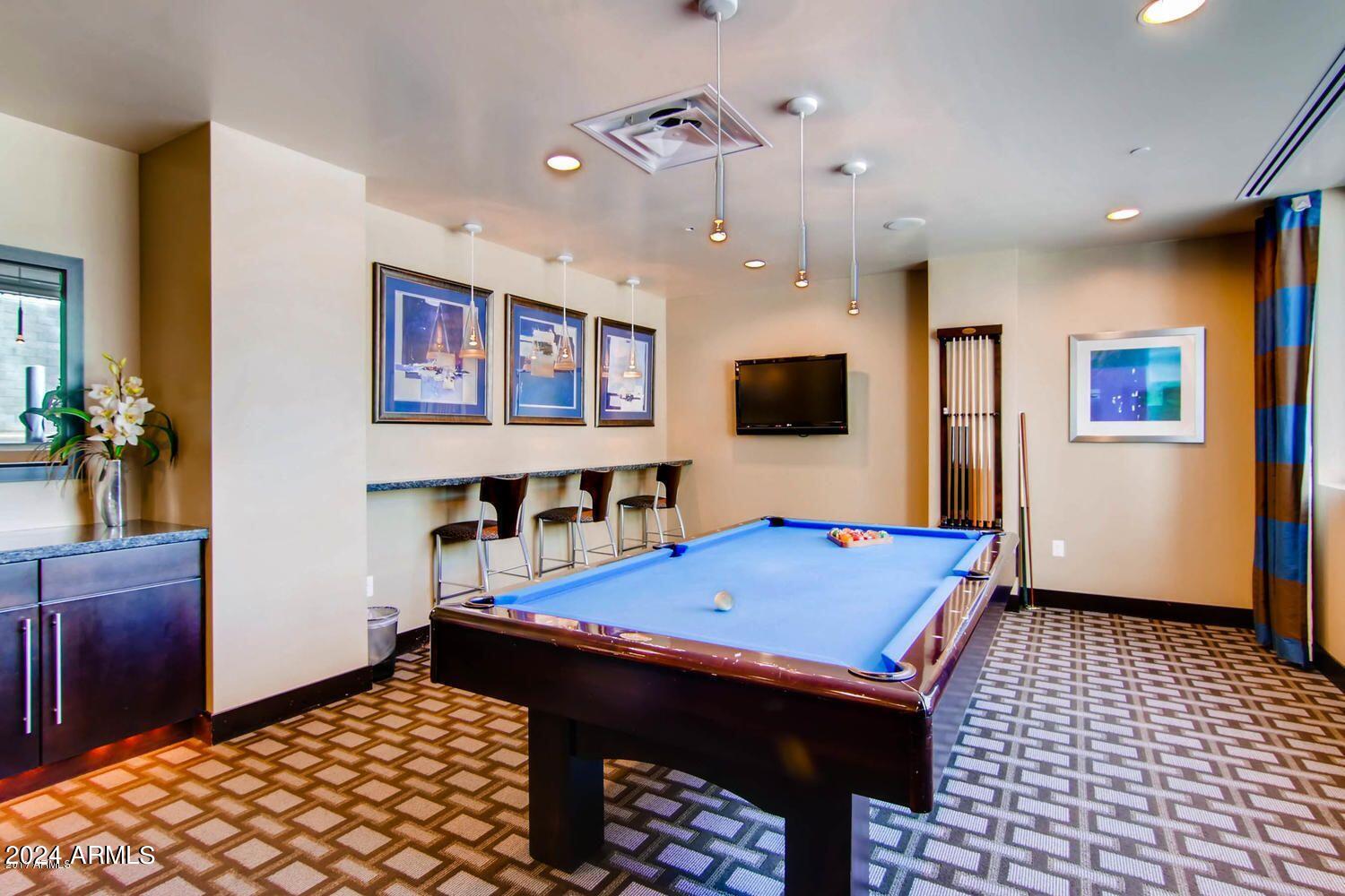 BRIDGEVIEW AT HAYDEN FERRY LAKESIDE CONDOMINIUM AM - Residential