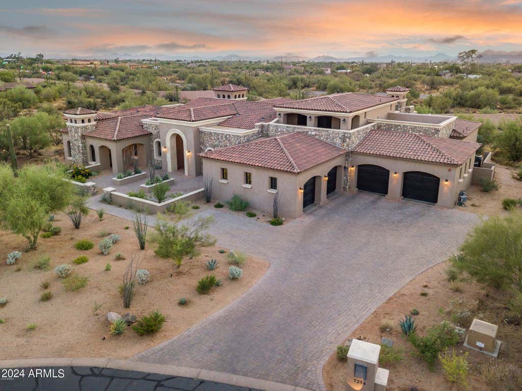 Photo of 7254 E Sonoran Trail, Scottsdale, AZ 85266 (MLS # 7051885)