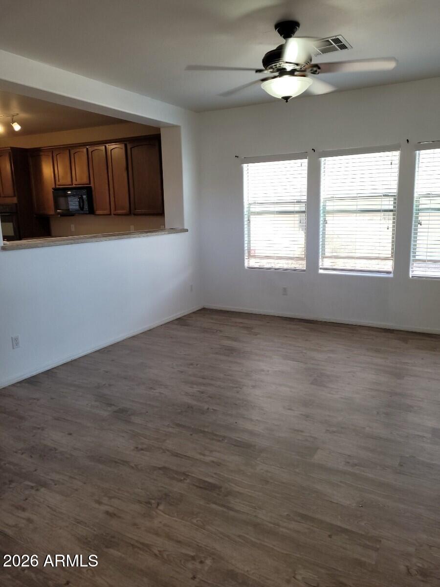 40450 W MOLLY Lane