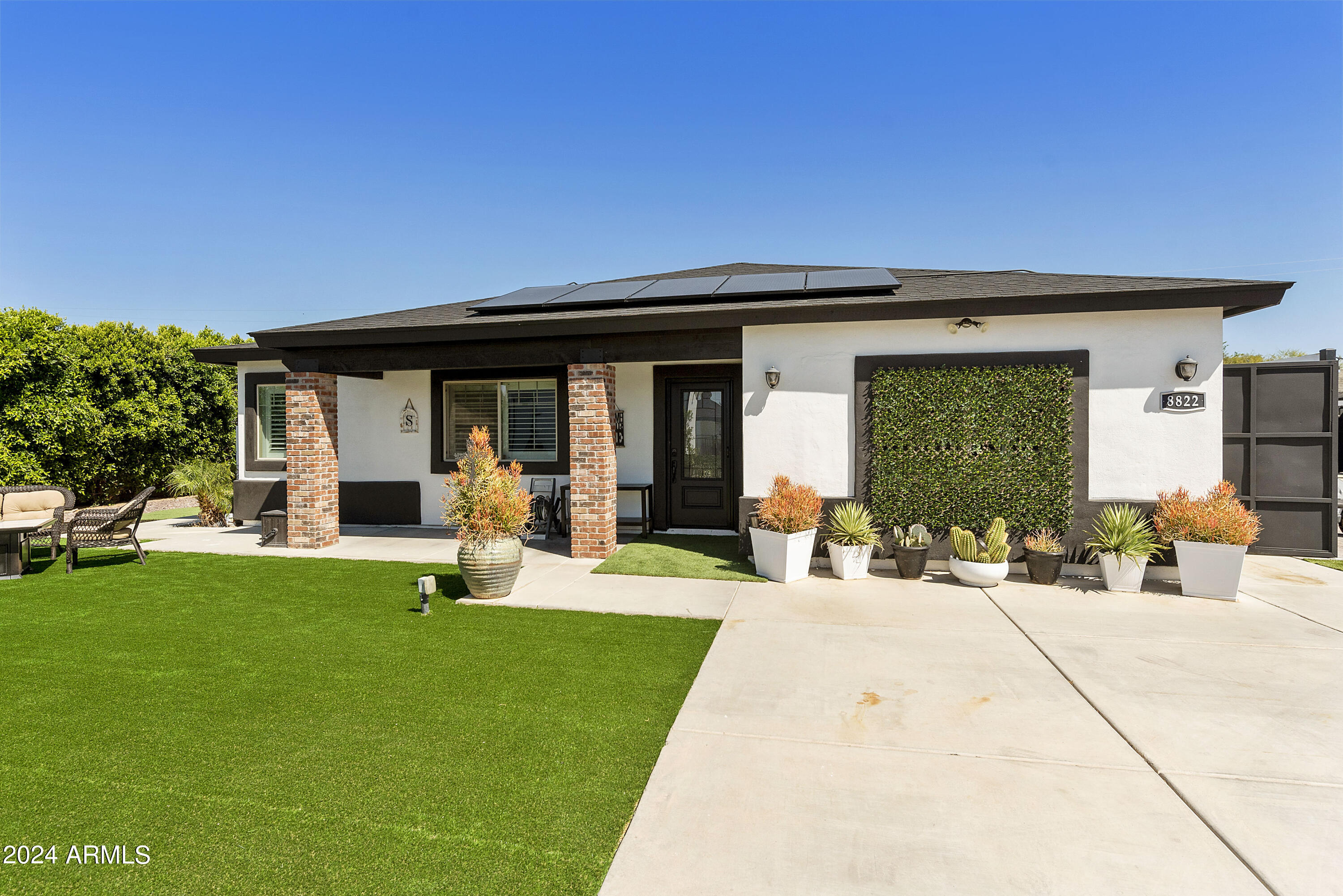 8822 W DEER VALLEY Road