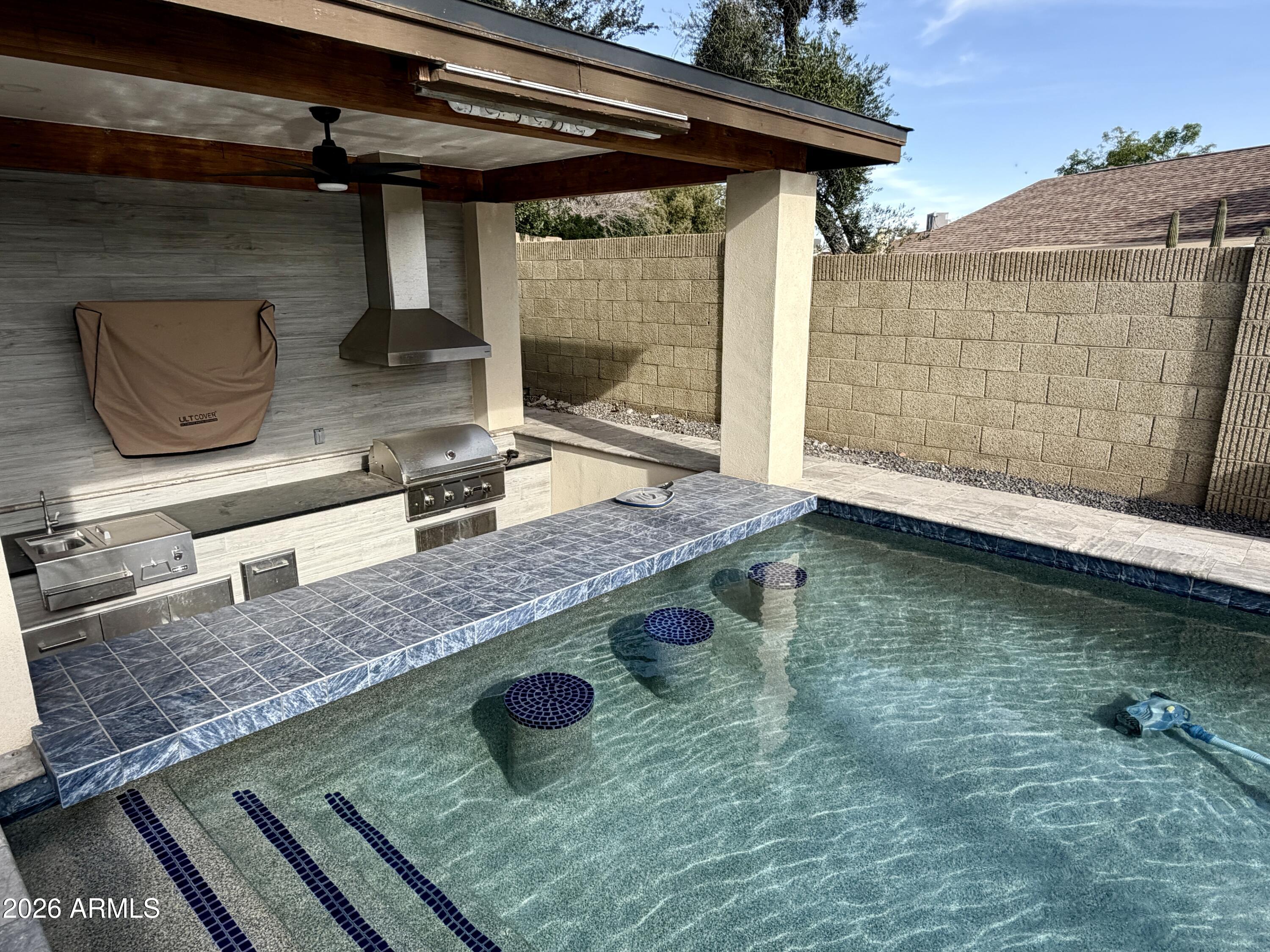 5022 E Salinas Street