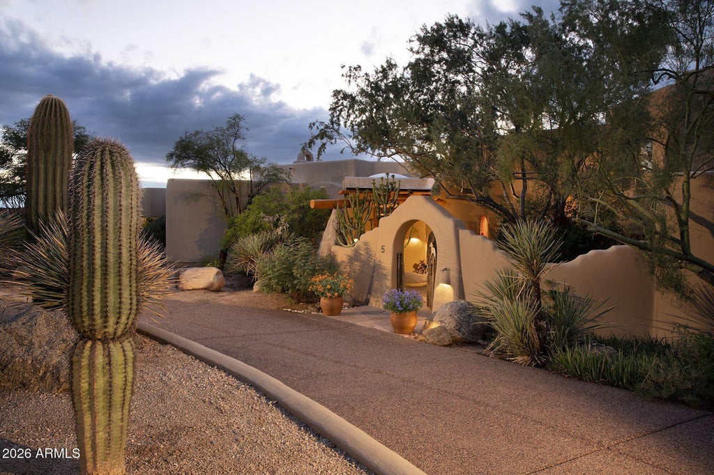 Photo of 24200 N Alma School Road #5, Scottsdale, AZ 85255 (MLS # 7090553)