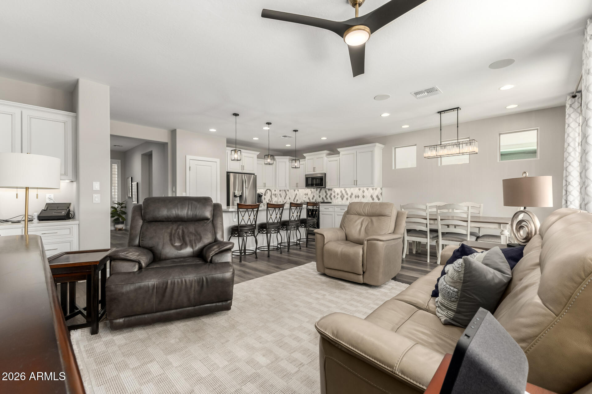 523 E WATERMELON Lane