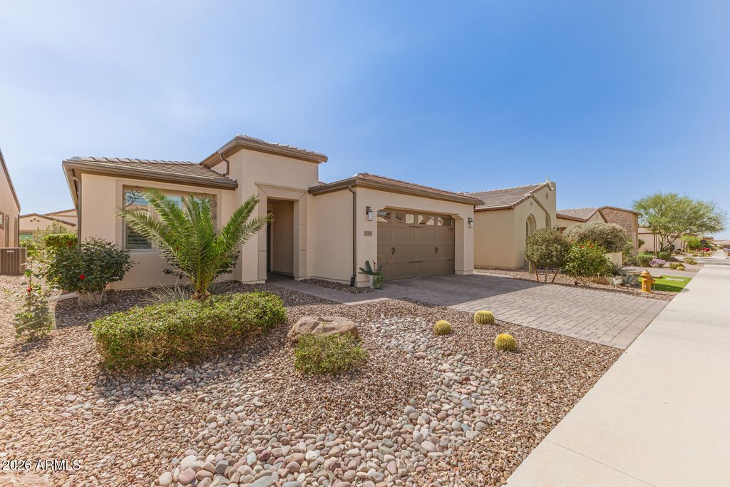 Photo of 523 E Watermelon Lane, Queen Creek, AZ 85140 (MLS # 6994237)