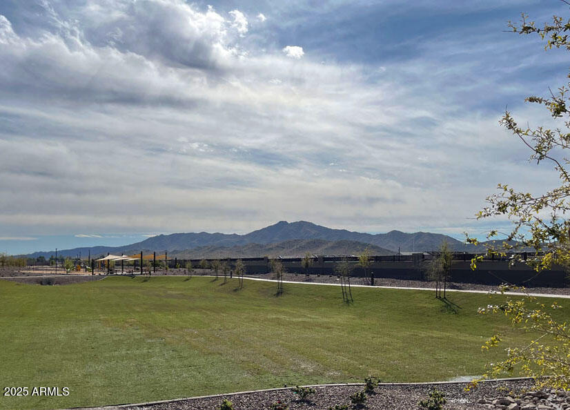 5523 W HOPI Trail