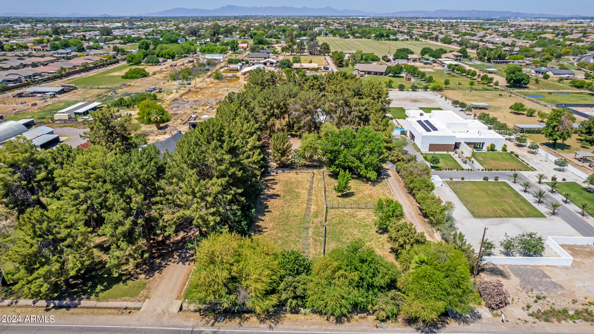 21410 S LINDSAY Road