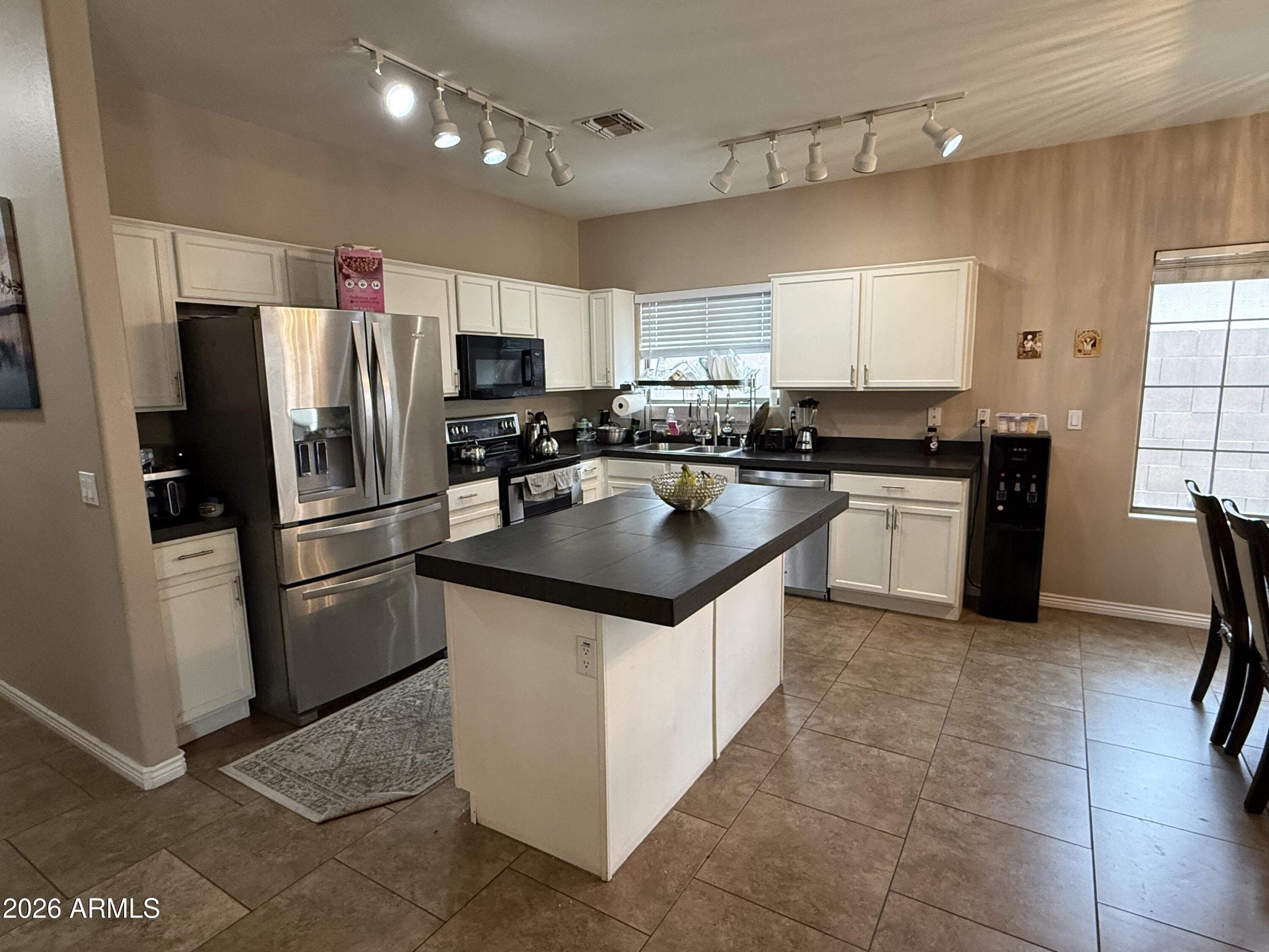 15946 W PORT ROYALE Lane