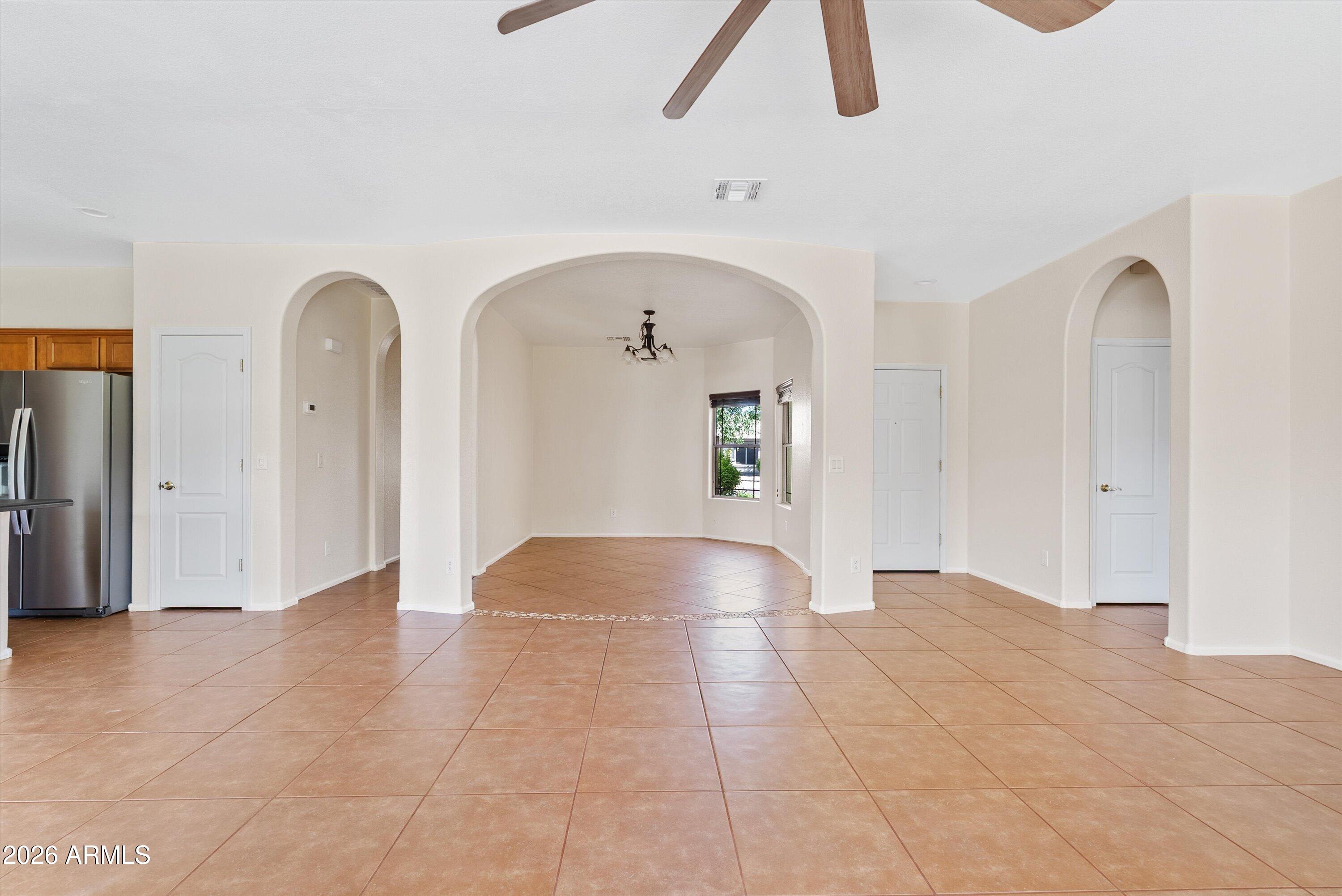 3645 E CAMDEN Avenue