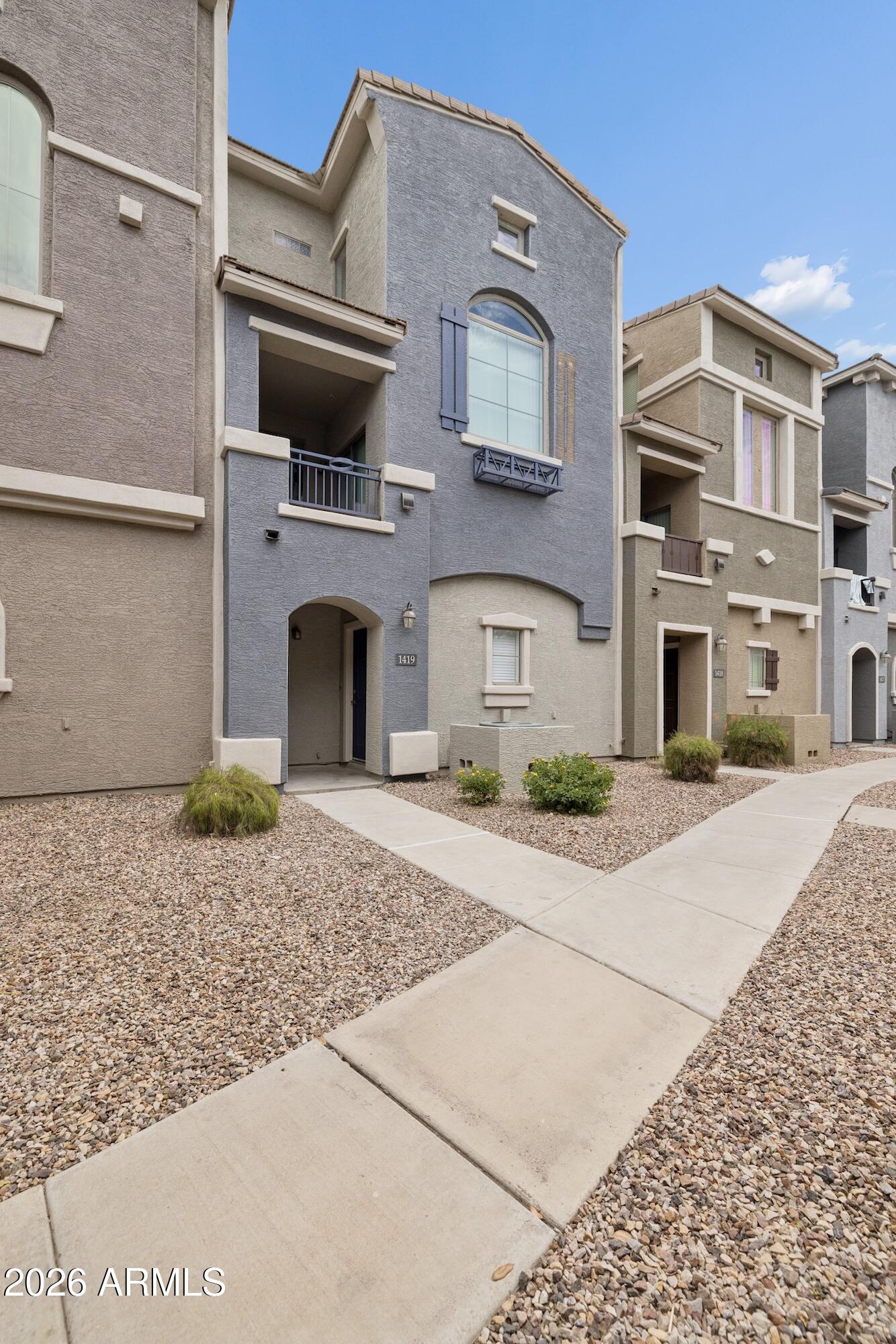 2402 E 5th Street 1419
