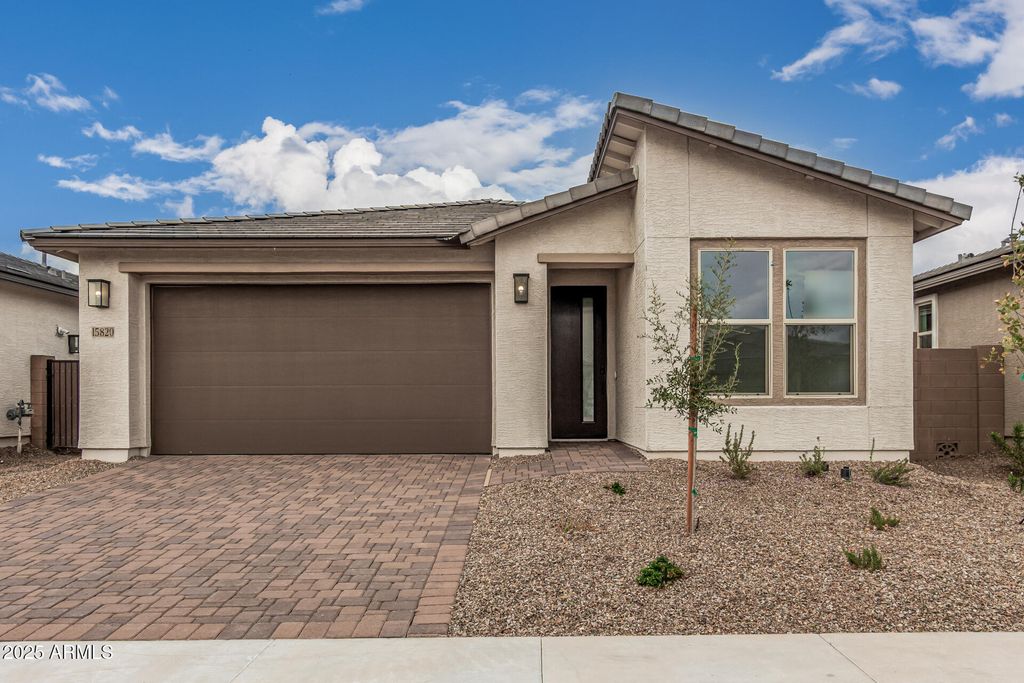 Photo of 15820 W Vogel Avenue, Goodyear, AZ 85338 (MLS # 6915534)