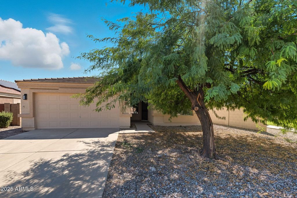 Photo of 2148 N Santiana Place, Casa Grande, AZ 85122 (MLS # 6918528)