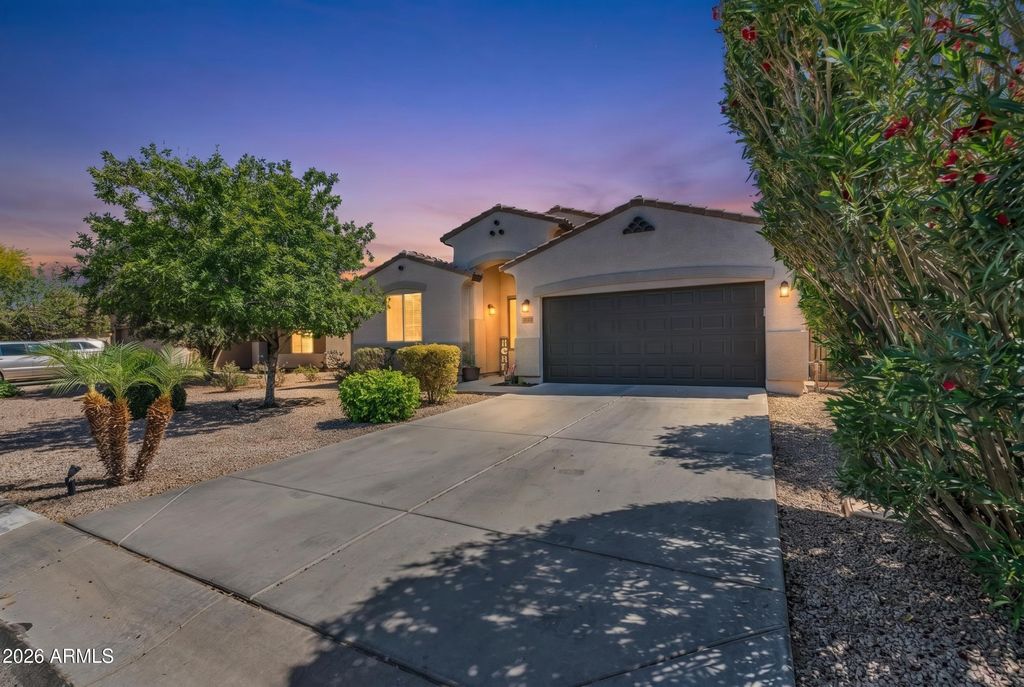Photo of 1723 W Loemann Drive, San Tan Valley, AZ 85144 (MLS # 7017002)