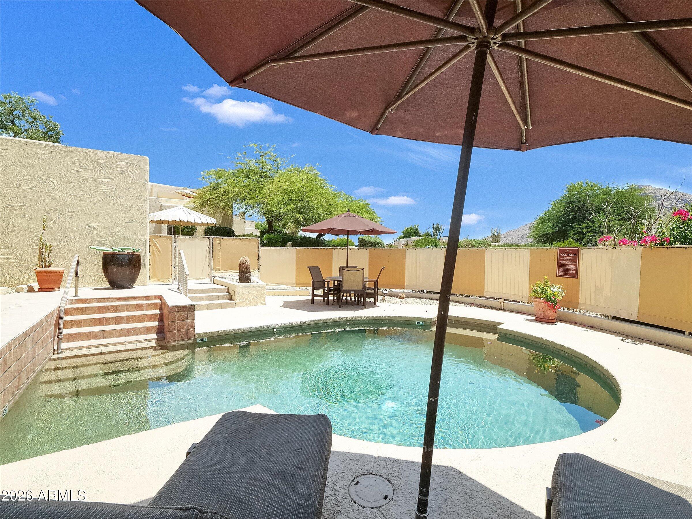 MARRIOT RESORT HOTEL CONDOMINIUM CAMELBACK INN PHA - Commercial Sale